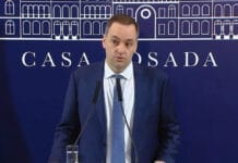 Adorni gastó $14.000.000 en muebles para su departamento en Caballito