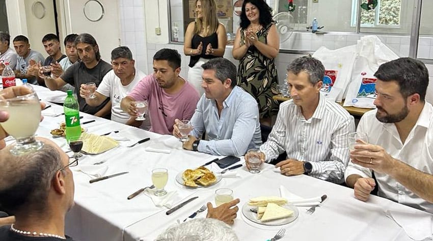 Orrego-y-Hogar-Papa-Francisco