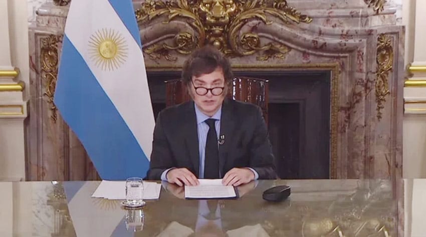 Milei-cadena-nacional-2024-01