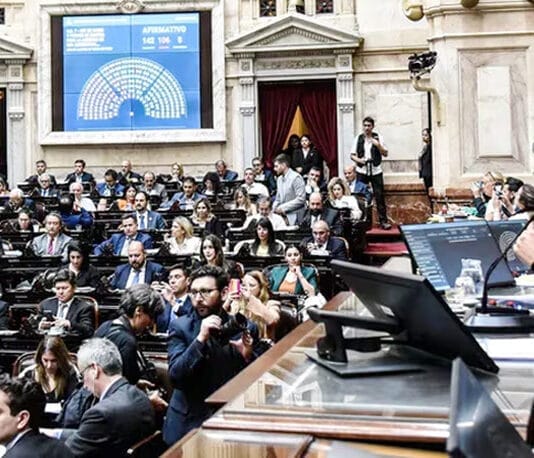 Diputados sesiona por el Súper RIGI y acuerdos con fondos buitre
