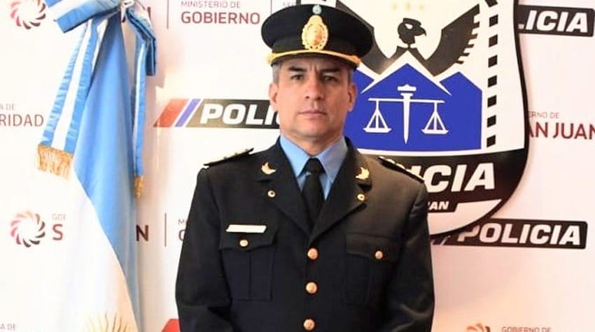 Nestor-Alvarez-01