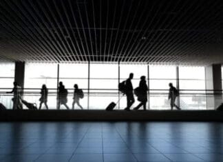 El tráfico aéreo en América Latina y el Caribe cayó 2,3% en junio