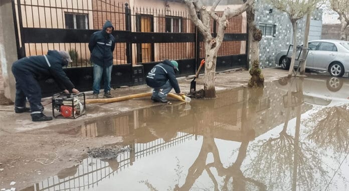 Lluvias-en-Rawson-01