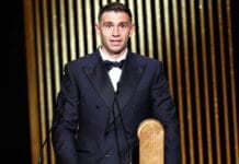 Dibu Martínez fue nuevamente nominado a mejor arquero del mundo