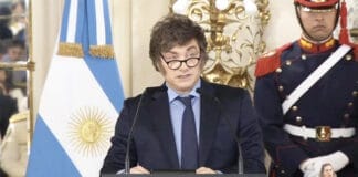 Milei aumentó el giro de transferencias no automáticas a las provincias