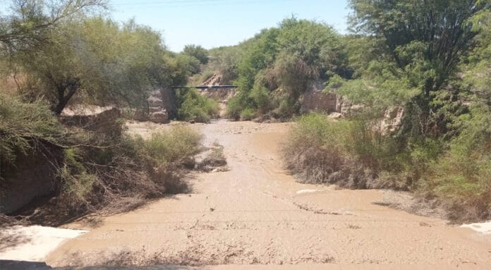 Creciente-en-Huanacache-01