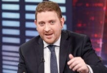 Jonatan Viale rompió el silencio tras la entrevista a Milei: "Jamás toqué un peso de ningún Gobierno"