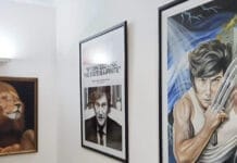 Megalomanía: Milei armó en Olivos una galería con retratos de sí mismo