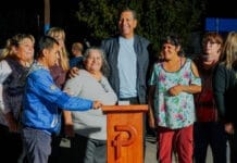 Pocito: vecinos del Portal del Norte tienen iluminación Led