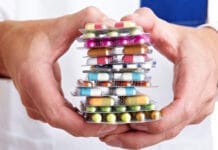 La Justicia ordenó suspender la venta de medicamentos fuera de las farmacias