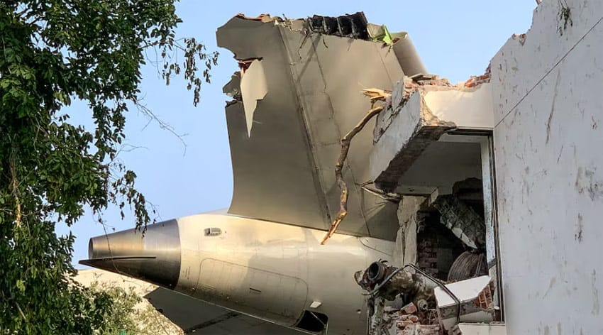 avion-india-sobreviviente