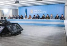 Intendentes de todo el país organizaron la movilización para acompañar a Cristina a Comodoro Py