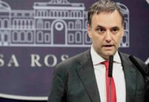 Caso Adorni: el hijo de la jubilada confirmó que el jefe de gabinete le dio U$S65.000 extra por el departamento