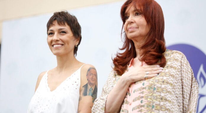 mayra-mendoza-y-cristina-kirchner