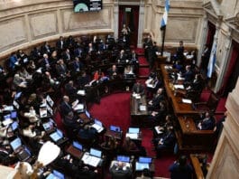 El Senado debate los proyectos sobre propiedad privada, fondos buitre y 50 pliegos judiciales