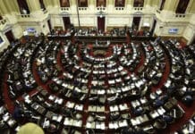 Gobierno nacional analiza llamar otra vez a extraordinarias para el 2 de febrero