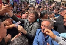 Milei aludió a Cristina Kirchner y desató el grito de "tobillera" en Santiago del Estero
