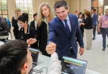 Orrego encabezó apertura del Primer Congreso provincial sobre Inteligencia Artificial aplicada a la Educación