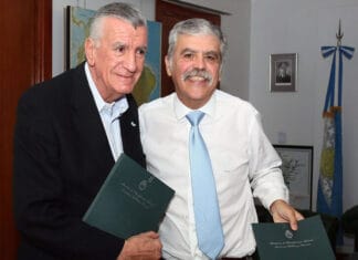 Bochornoso: Gioja fue declarado Vecino Ilustre de la Ciudad de San Juan