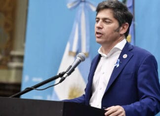 Kicillof asumió como líder del PJ bonaerense y aseguró que "el peronismo tiene vocación de gobernar el país"