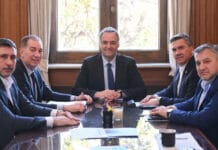 Adorni encabezará su primera reunión de Gabinete