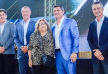 Orrego participó de la entrega de anteojos y elementos para la salud auditiva