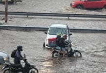 Fuerte temporal en Mendoza dejó destrozos y miles de usuarios sin luz