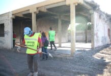 Rivadavia comenzó trabajos en barrio Aramburu para limpiar y recuperar locales comerciales