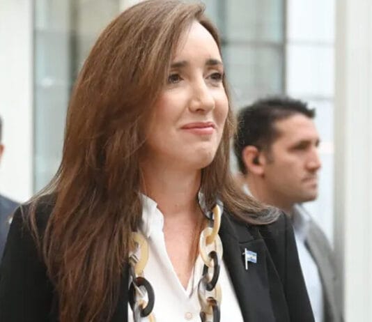 Villarruel le dio la espalda a Milei en el acto patrio en Rosario