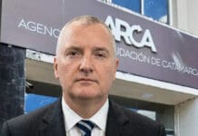 Piden indagatoria del titular de ARCA por presunto ocultamiento de propiedades en Estados Unidos