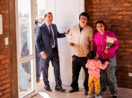 Gobierno de San Juan entregó un nuevo barrio en Chimbas