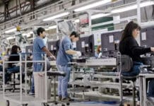 En un año cerraron más de 13.000 empresas y se perdieron casi 100.000 empleos formales