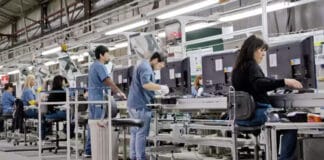 En un año cerraron más de 13.000 empresas y se perdieron casi 100.000 empleos formales