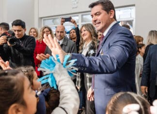 El Gobernador Orrego anunció que se inaugurarán 10 escuelas más en San Juan