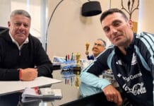Scaloni se reunió con Tapia: "Enfocados y en modo Mundial"