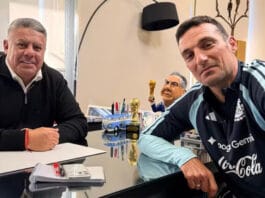 Scaloni se reunió con Tapia: "Enfocados y en modo Mundial"