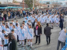 Más de 25.000 personas vibraron en Chimbas con una histórica Promesa de Lealtad a la Bandera