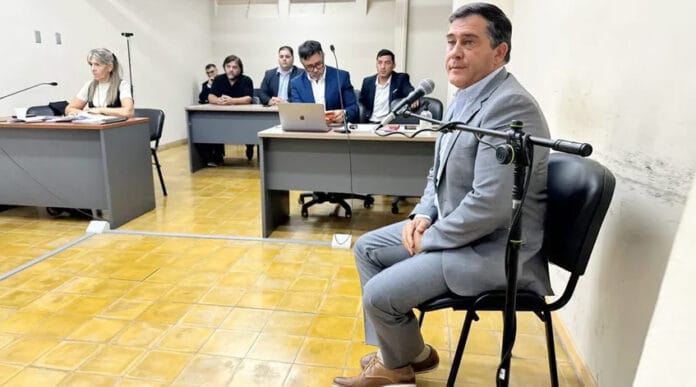 Jose-Castro-03