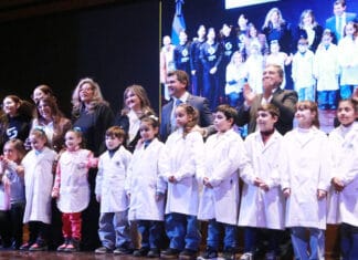 El Gobernador Orrego destacó avances educativos y reconoció a quienes impulsan el San Juan del futuro