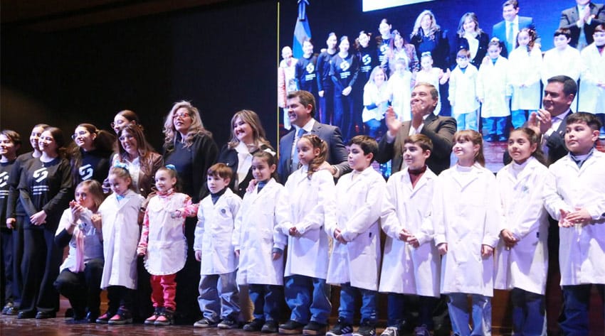 Orrego-y-alumnos-04