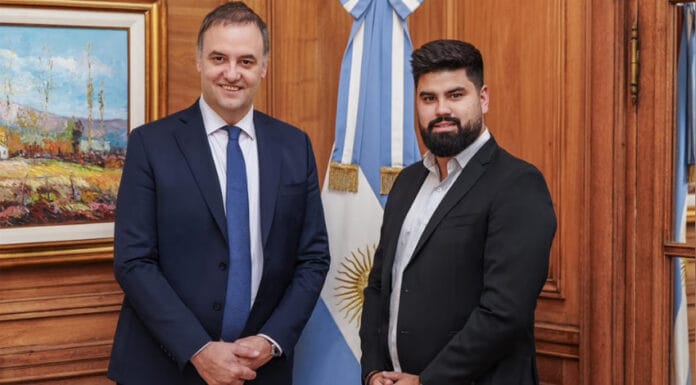 adorni-y-fabian-fernandez