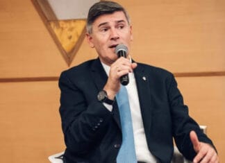 El intendente de la Ciudad de Córdoba dijo ser el "máximo responsable" en el caso Agostina