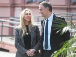 Karina Milei defendió a Adorni: "Sabemos del difícil e inmerecido momento que venís atravesando vos y tu familia"