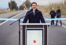Orrego inauguró una repavimentación en Angaco y San Martín y anunció más obras de asfalto