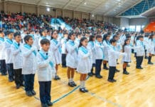 Más de 1.400 alumnos de Rawson prometieron Lealtad a la Bandera