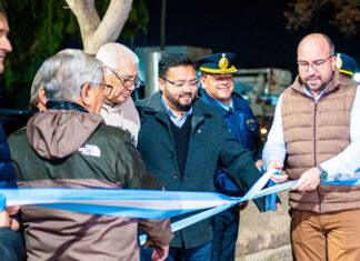 El Intendente Miodowsky inauguró la remodelación integral de plaza El Arriero