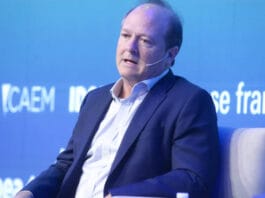 El secretario de Energía aseguró que "no faltará gas" en los hogares