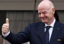Infantino respondió criticas por la nulidad de la tarjeta roja a Balogun y confirmó el llamado de Trump