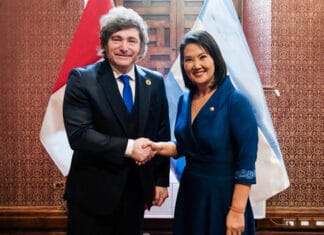 Milei se reunió en Lima con Fujimori antes de la asunción presidencial