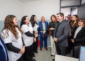 Orrego inauguró ampliación del CAPS de barrio Búbica